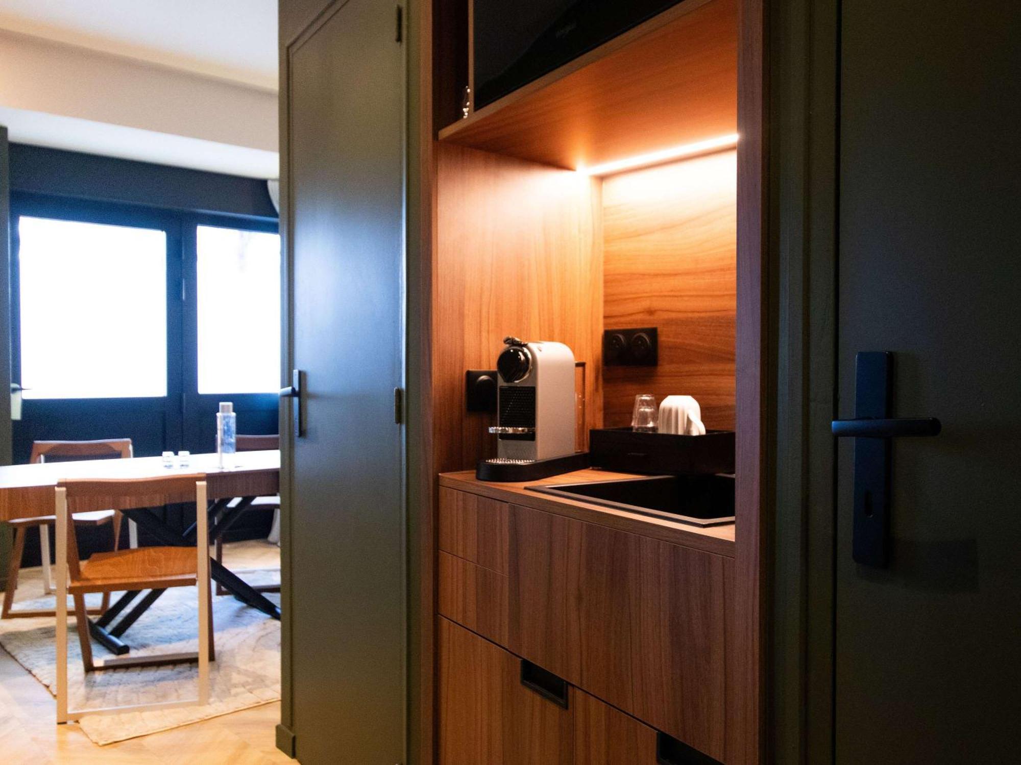 Mercure Paris Tour Eiffel Pont Mirabeau Buitenkant foto