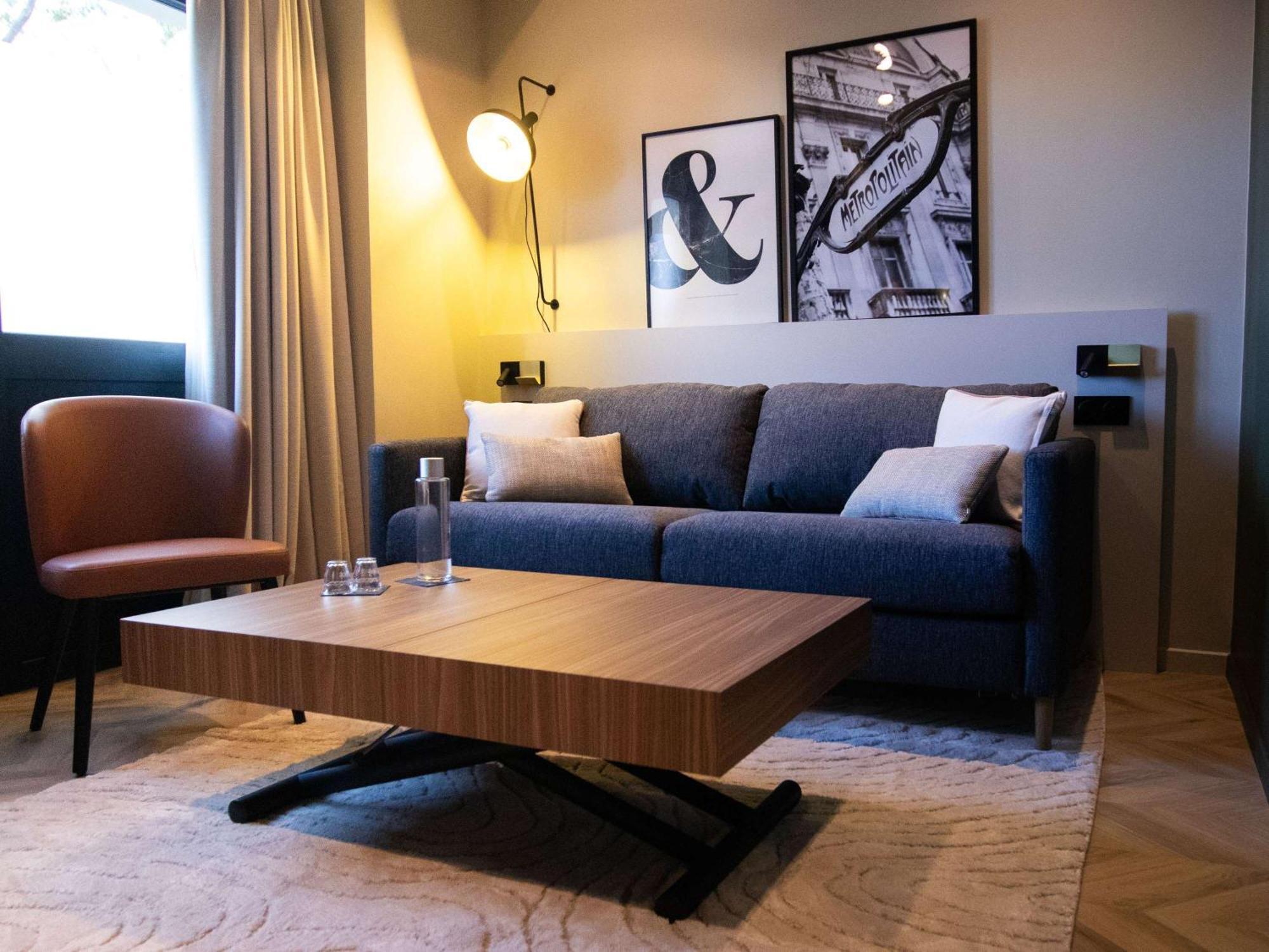 Mercure Paris Tour Eiffel Pont Mirabeau Buitenkant foto