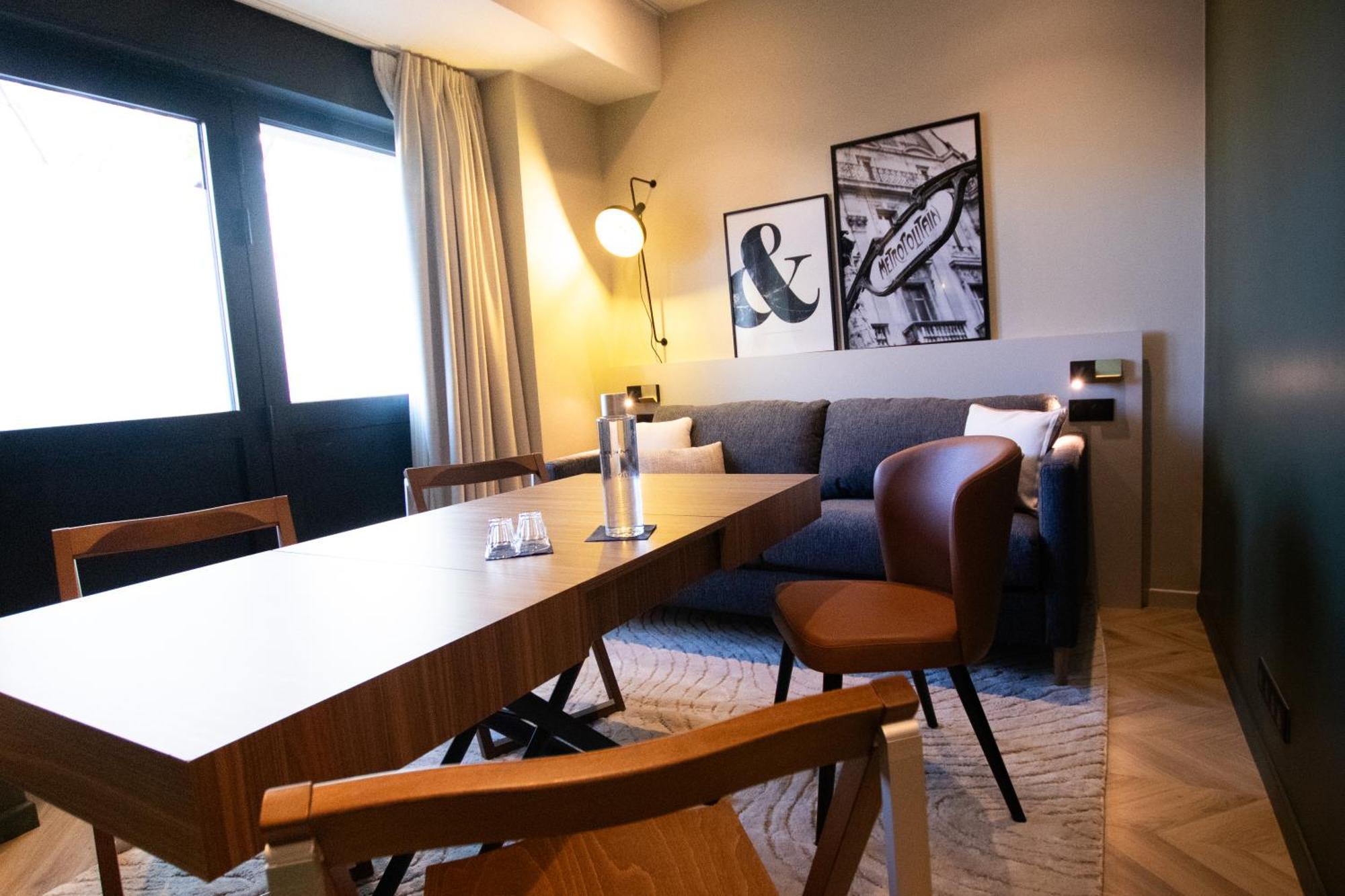 Mercure Paris Tour Eiffel Pont Mirabeau Buitenkant foto
